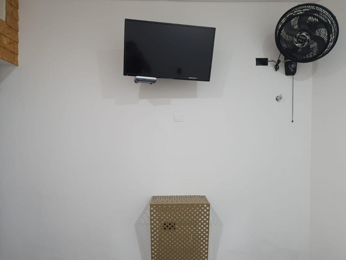 Hotel Prestige 麦德林 外观 照片