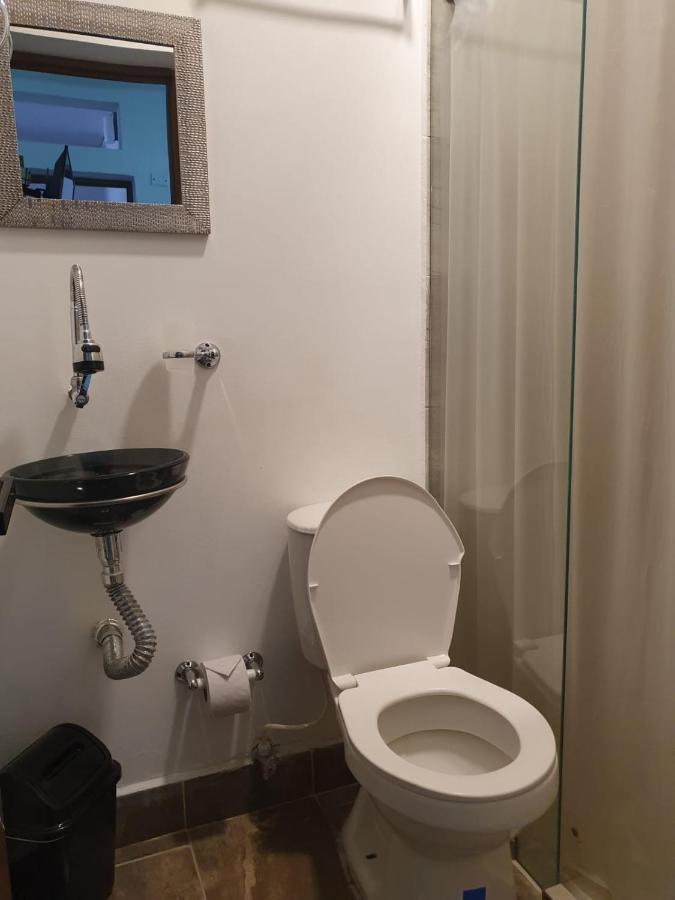 Hotel Prestige 麦德林 外观 照片